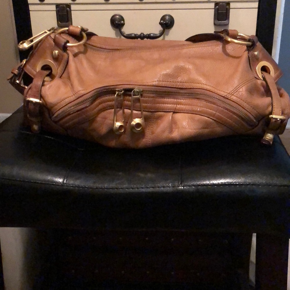 Pocketbook (B. Makowsky)